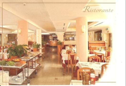 Hotel Ai Sette Nani ซิสเตียนา ภายนอก รูปภาพ